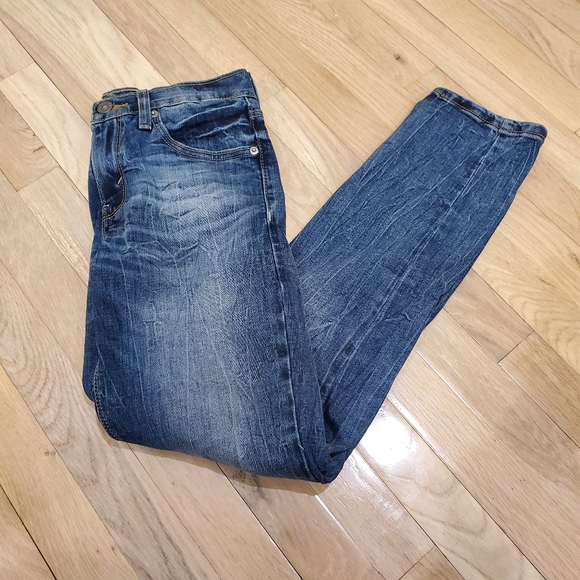 Denizen from Levi's Other - Denizen from Levi's jeans. Size 28/30. Skinny fit